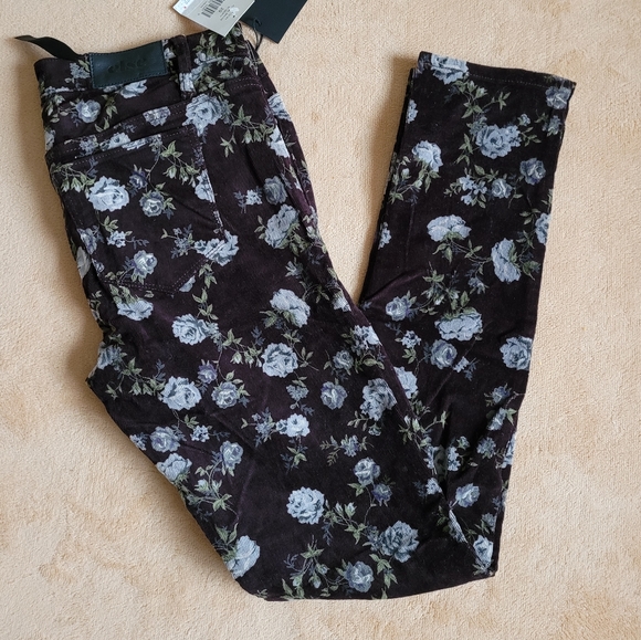 ELSE VERY DARK BROWN FLORAL JEANS SIZE 29 - Picture 1 of 10